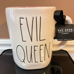 Rae Dunn Disney Evil Queen Snow White Mug NWT  🍎